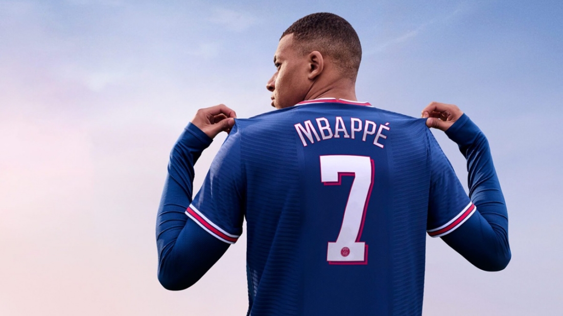 The best football games: FIFA 22. Soccer player wearing a blue jersey showing the name 'MBAPPÉ' and number 7 on the back