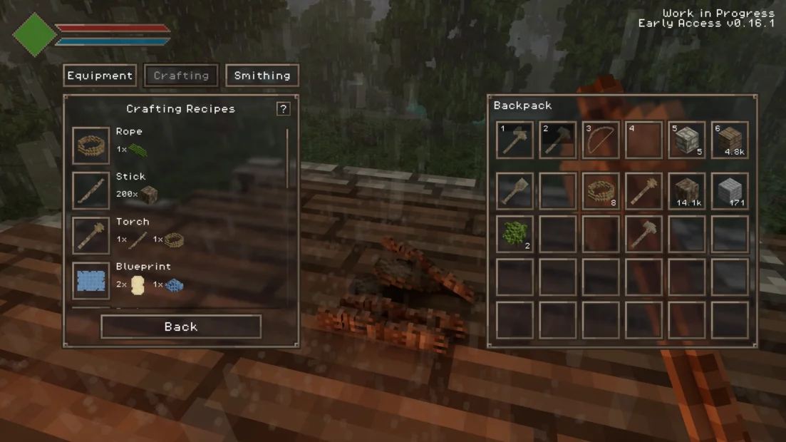 Screenshot eines Videospiels mit einem Crafting-Menü für Ausrüstung, Handwerk und Schmieden sowie einem Inventar mit Werkzeugen und Materialien auf einem Holzboden im Wald.